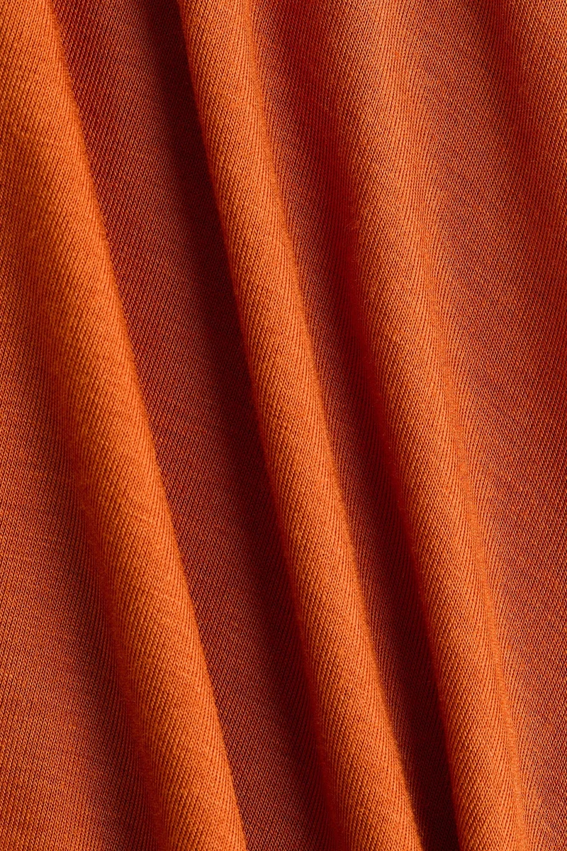 اتش اند ام بلوزة من الفيسكوز بكسرات مجمعة